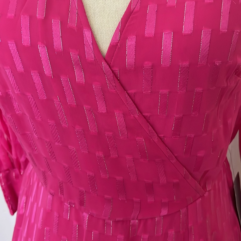 NWT Nordstrom Pink Faux Wrap Midi Dress w/Silver Thread Detail &Side Slit Size S - Picture 7 of 12